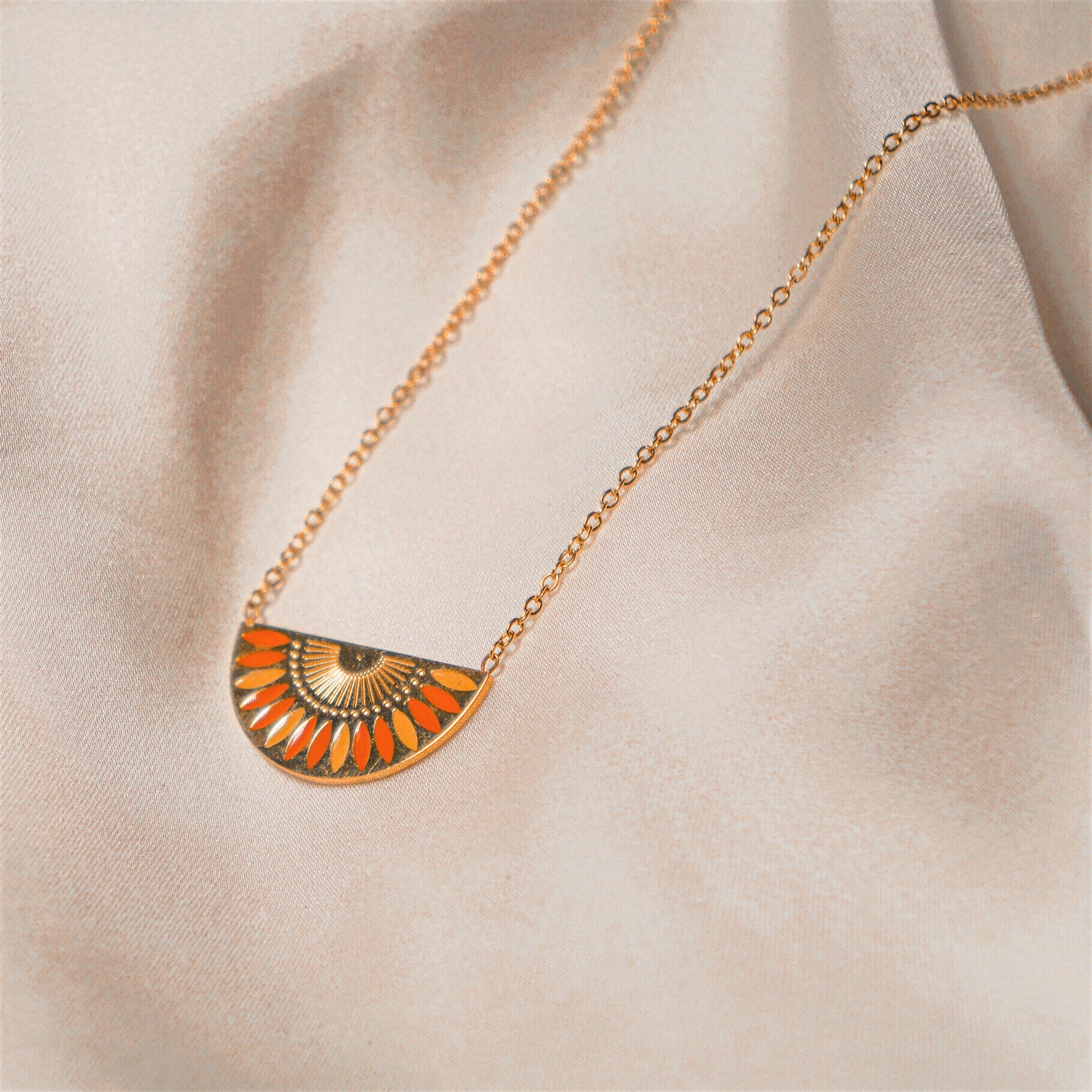 Collier Camélia