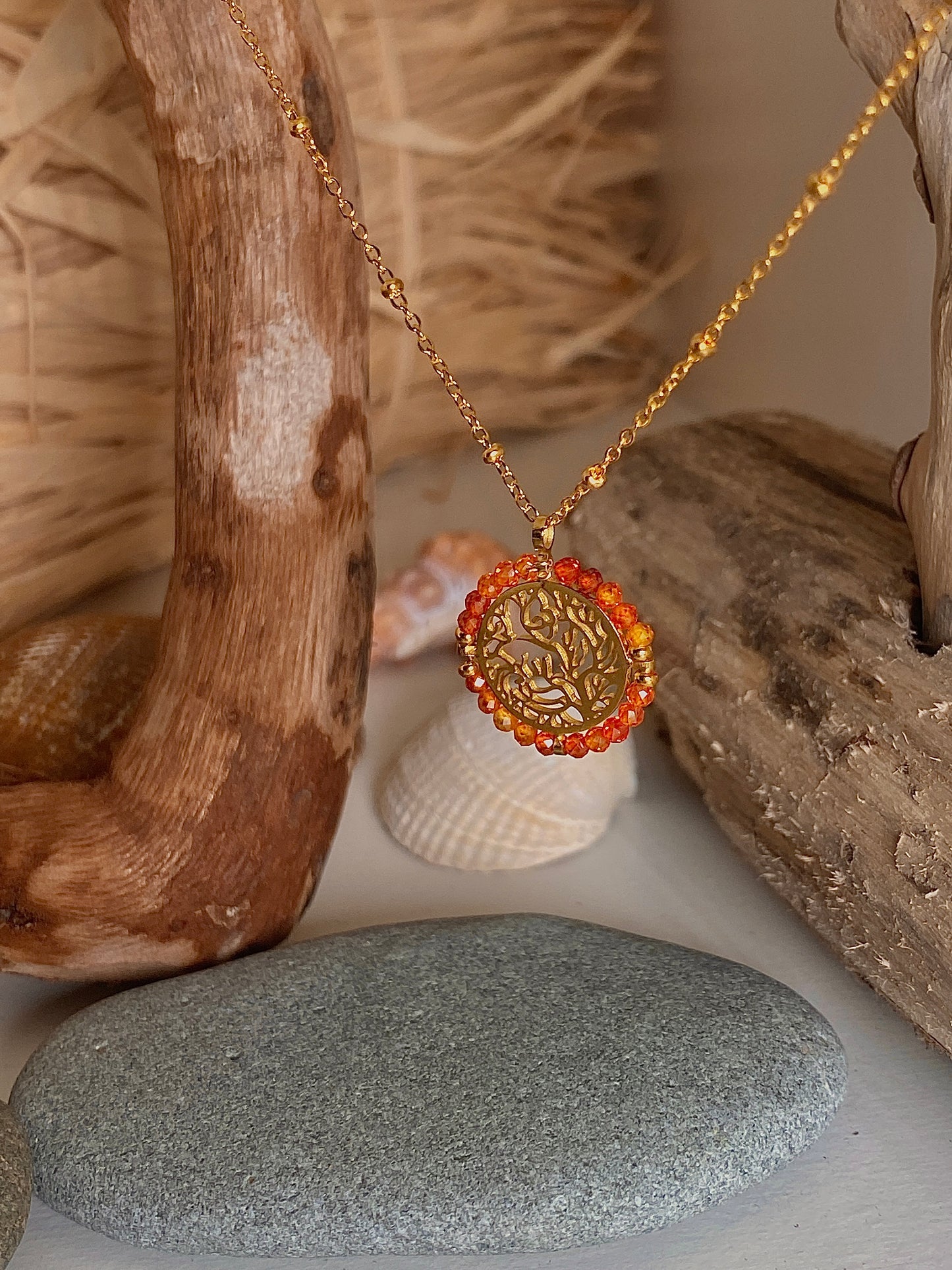 Collier Gahana