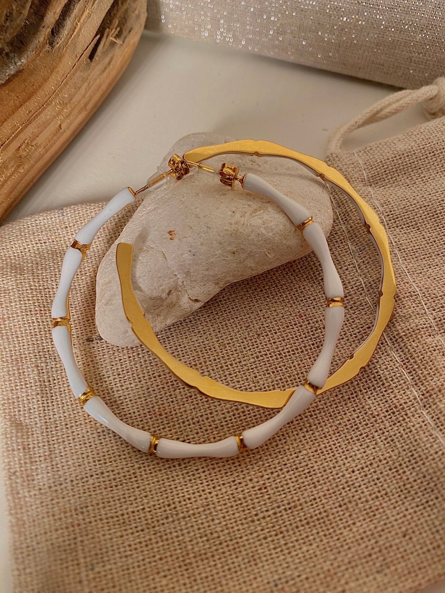 Boucles d'Oreilles-Créoles Blanches