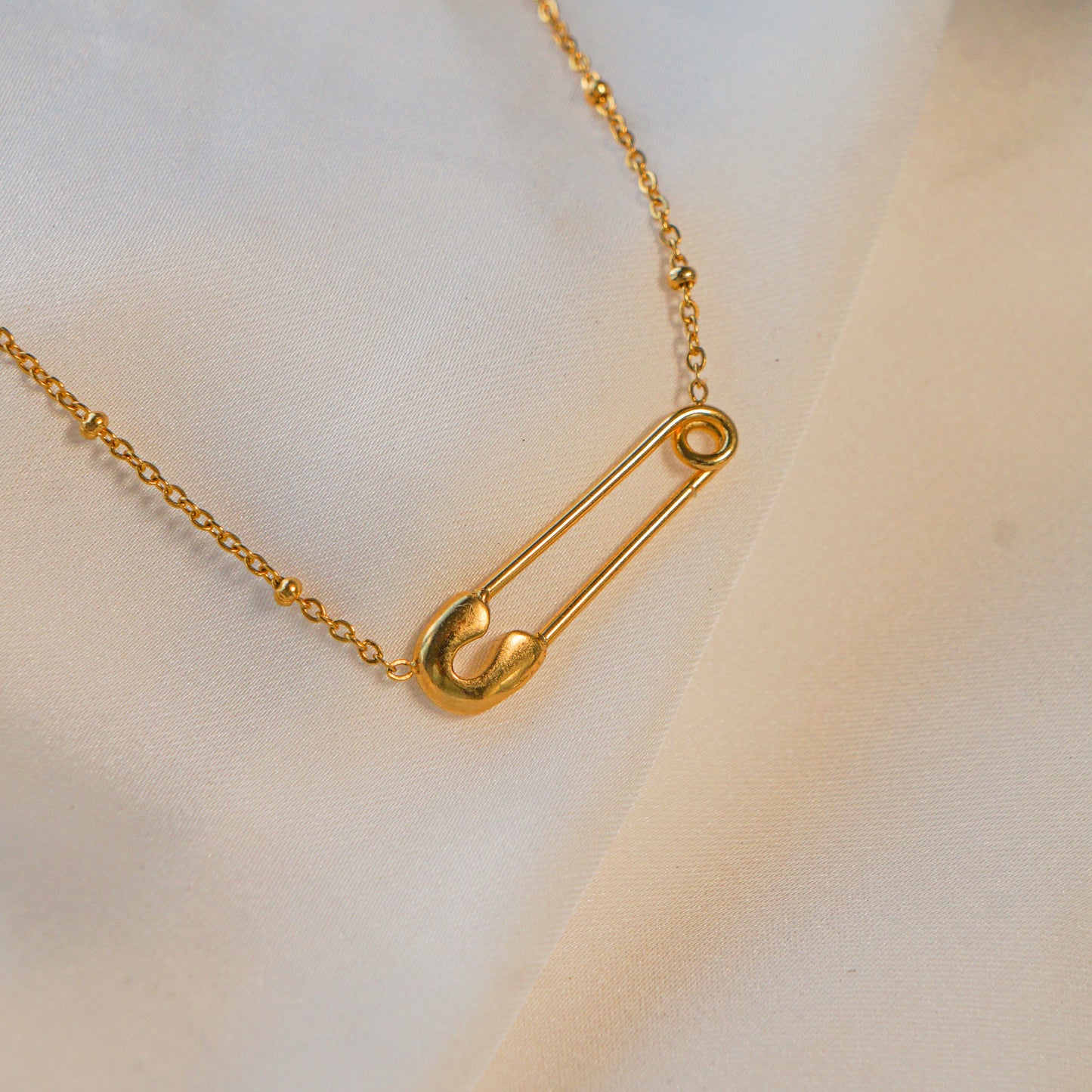 Collier Epingle