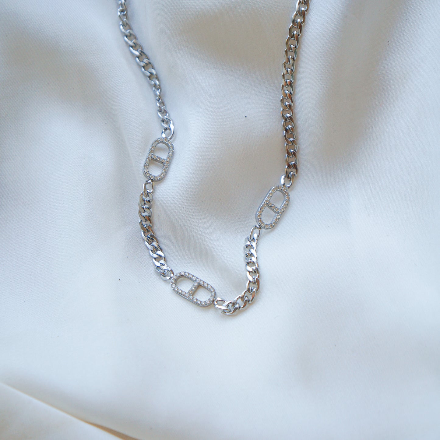 Collier Destiné