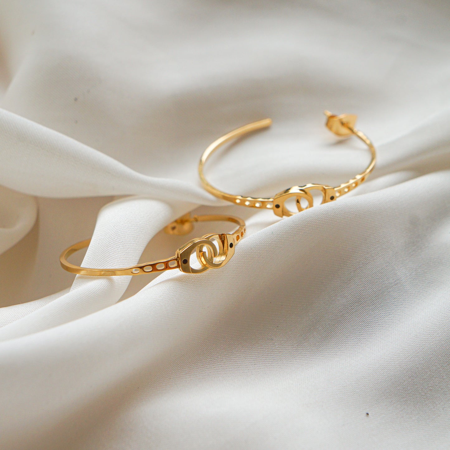 Boucles d'Oreilles-Créoles Menottes
