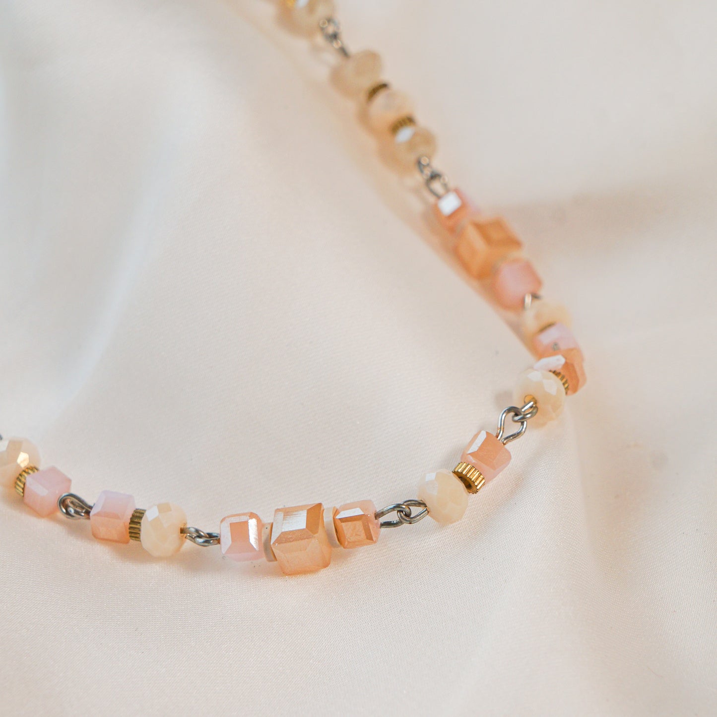 Collier Nude